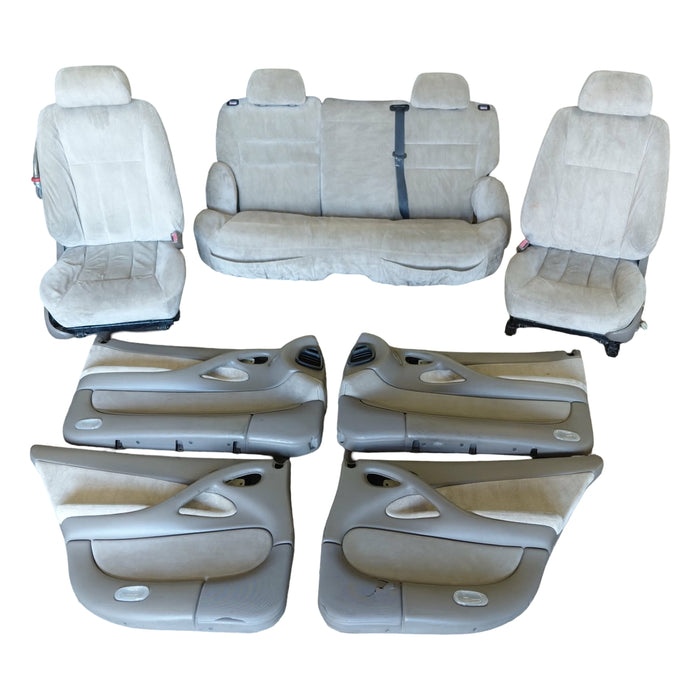 WH001 - WH Holden Statesman WAGON - Interior Package (Seats / Doorcards)