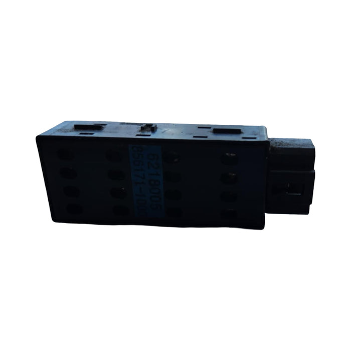 A282 - VY Holden Commodore Sedan - Driver's Seat Switch
