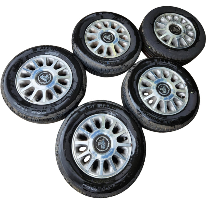 A283 - VS Holden Statesman - Wheels with Centre Caps 15" - SET of 5