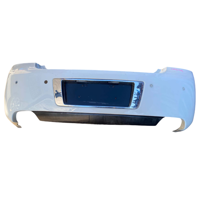 Da2108 - WM / WN Holden Statesman / Caprice - Rear Bar w/ Chrome Trim - Herron White #J073