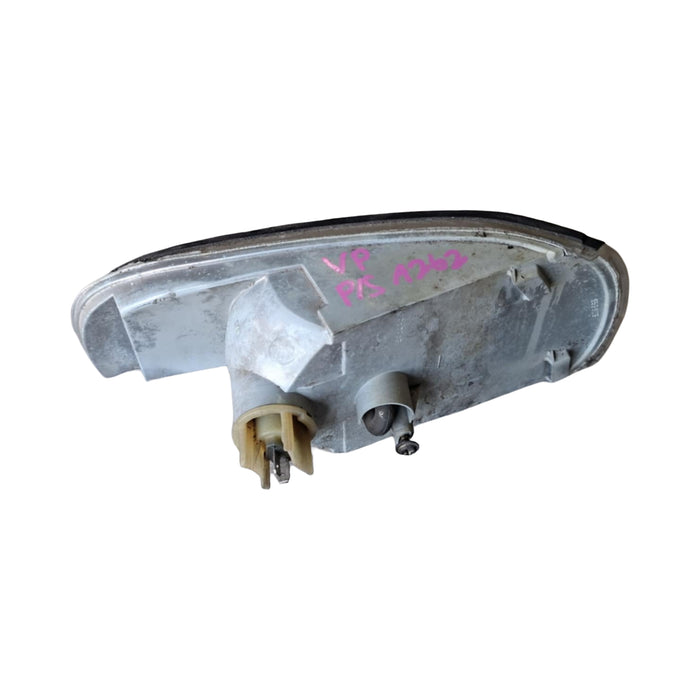 A262 - VP Holden Commodore Sedan - Blinker FRONT PASSENGER'S SIDE