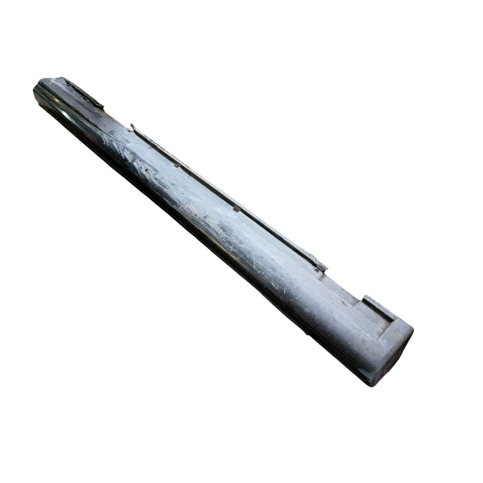 EX013 - VZ SV6 Holden Commodore Sedan - Passenger's Side Sideskirt - PHANTOM BLACK #690F