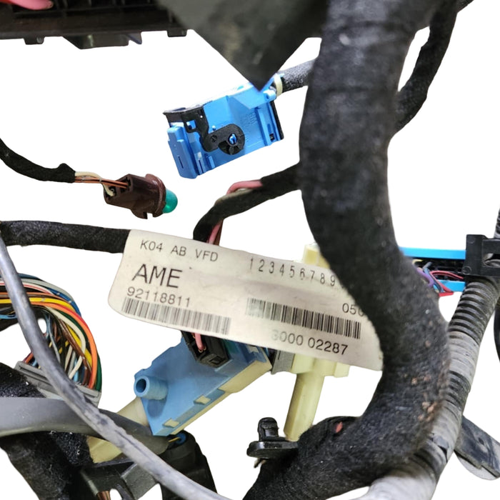 A268 - VZ HOLDEN CALAIS SEDAN - Engine Harness (V6 LY7 190kw AUTO)