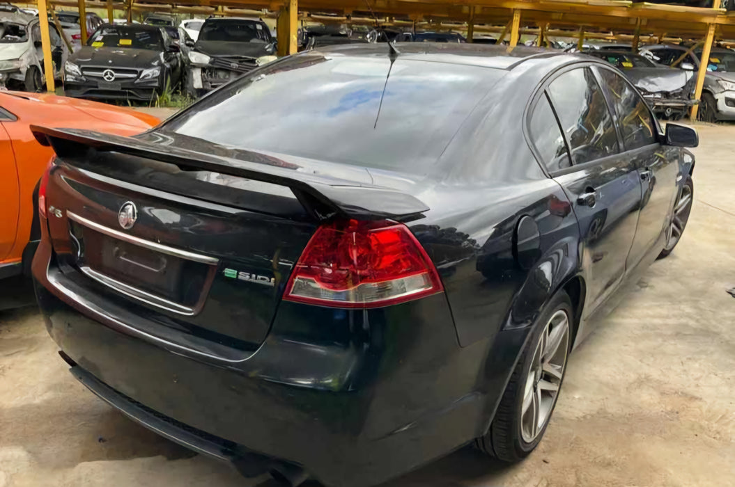 A207 - VE SV6 Holden Commodore SERIES II (2011) - Cluster LLT V6 AUTO - 175, 482kms (LVL 1 SV6) P/N: 92262605