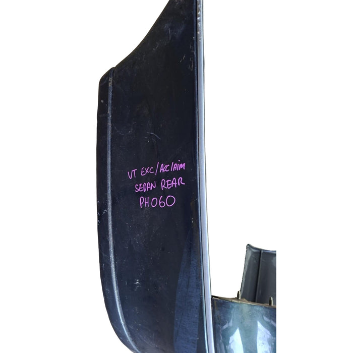 PH060 - VT HOLDEN COMMODORE - ACCLAIM SEDAN - REAR BAR #C137 Capricorn Green