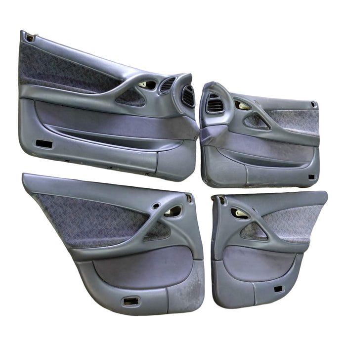 Jm015 - VX Holden Calais Sedan LS1 - Inner Doorcard Set (Grey & Cloth)