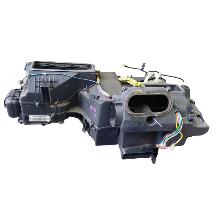 A231 - VT SERIES I Holden Commodore SEDAN V6 MANUAL LN3 - Heater box