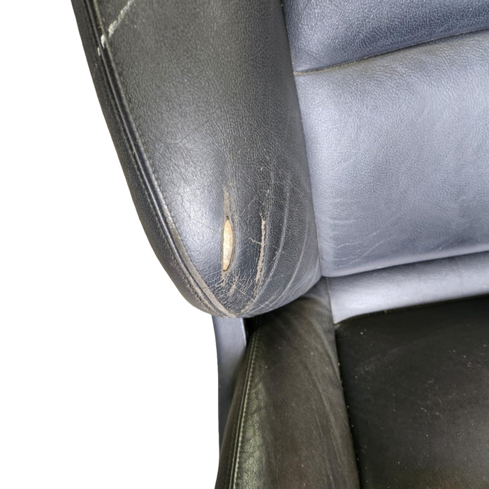 #vyss002 - VY SS Holden Commodore Sedan - Leather Front Seats