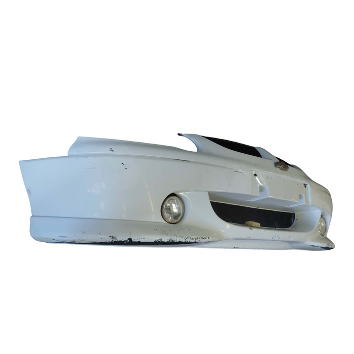 VUSS003 - VU SS HOLDEN COMMODORE - Front Bar with Fog Lights & Upper Grille - HERON WHITE #J073