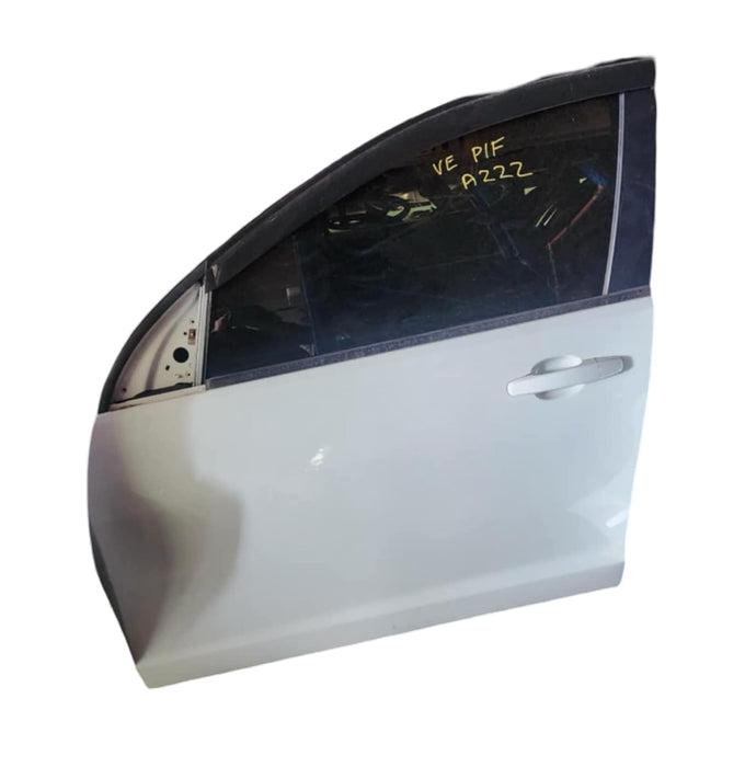 A222 - VE COMMODORE HOLDEN WAGON - DOOR PASSENGER FRONT (POWER WINDOWS) - HERRON WHITE PAINT CODE #679F