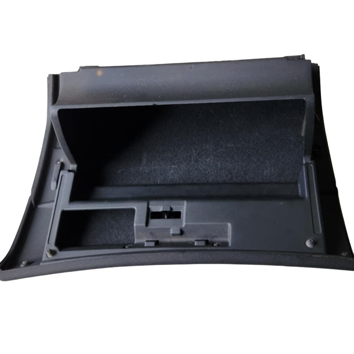A282 - VY Holden Commodore Sedan - Glovebox - TRIM #81i