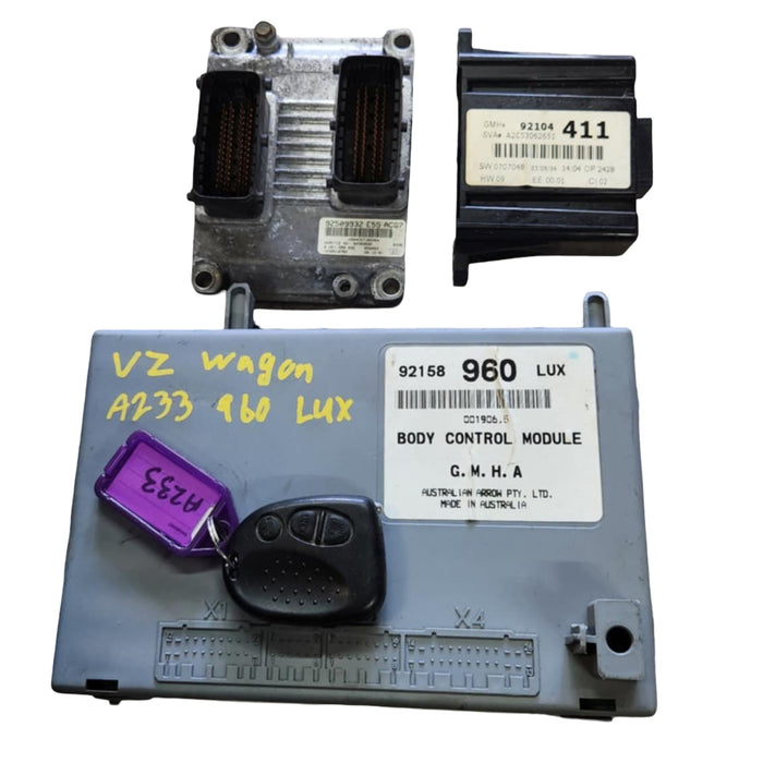 A233 - VZ HOLDEN COMMODORE BERLINA - Computer Set V6 - 960 LUX