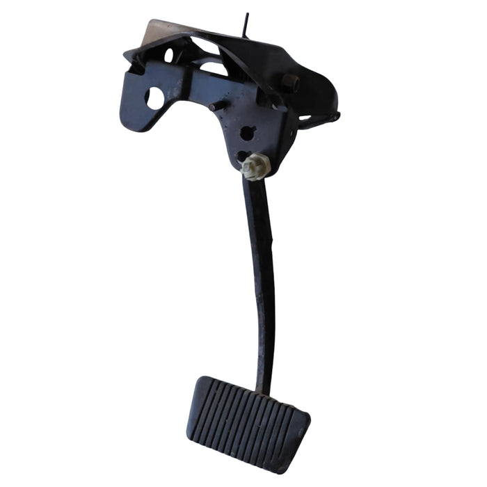 A169 - VN Holden Commodore Sedan - Brake Pedal V6 AUTO