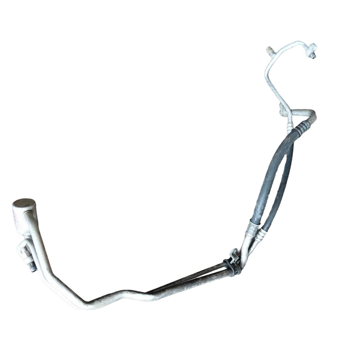 A288 - WM Holden Caprice V V8 AUTO L77 - AC Line (Compressor to Condensor) genuine