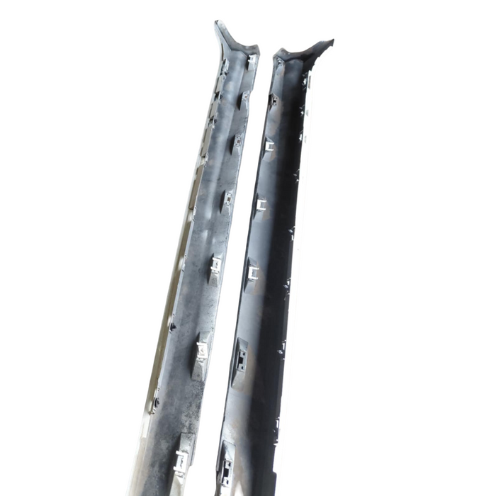 A279 - VE SV6 Holden Commodore - Sedan Sideskirts (PAIR) - HERON WHITE #679F