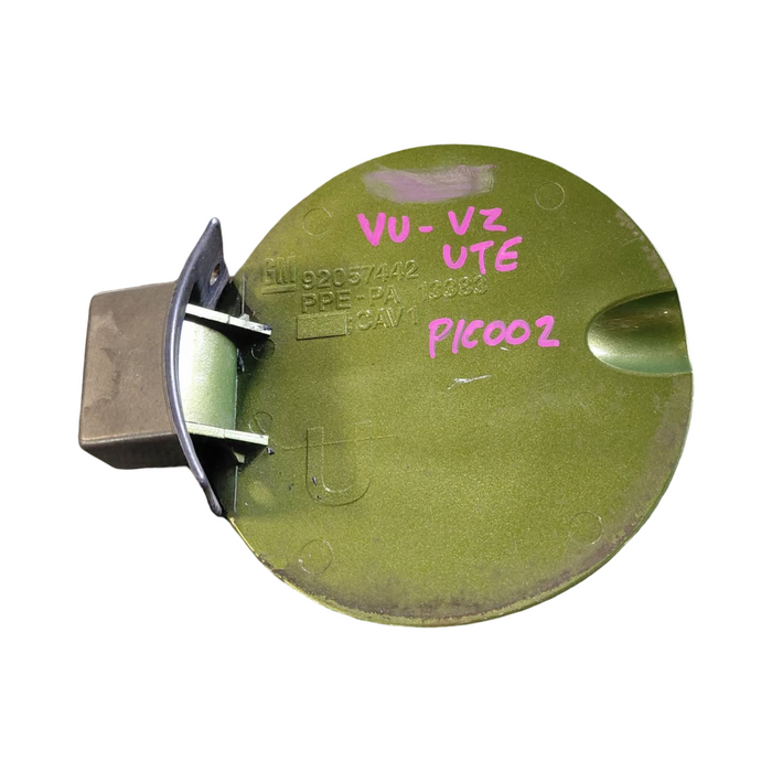 PIC002 - VU/VZ Holden Commodore Utility - Fuel Flap S/N: 92057442 - Hothouse Green #870J