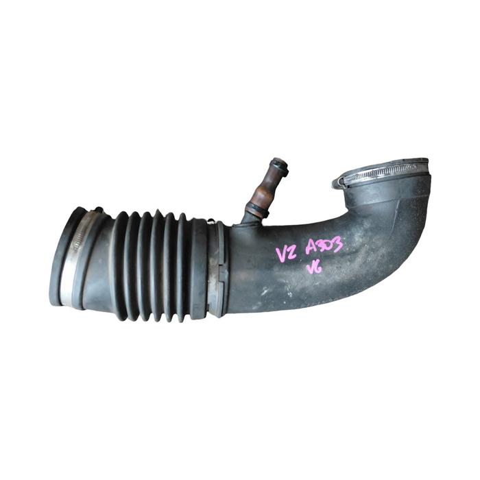 A303 - VZ Holden ONE TONNER Utility - Air Intake Pipe - V6 MANUAL LEO