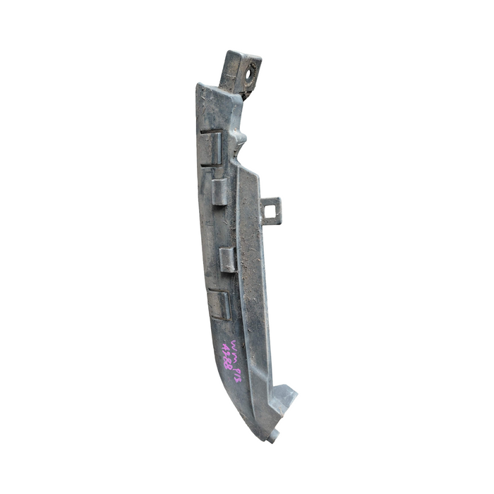 A288 - WM Holden Caprice V - Passenger Side Front Bar Bracket