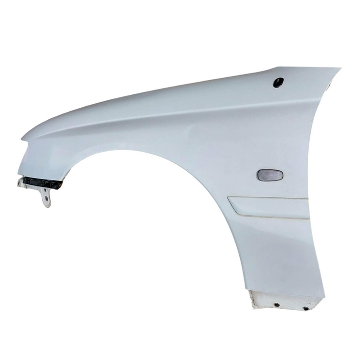 JMSS - VY SS Holden Commodore SEDAN - Passenger's Front Guard w/ Blinker - HERON WHITE #679F