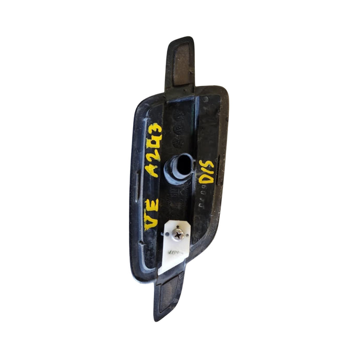 A243 - VE HOLDEN COMMODORE SEDAN - Guard Blinker (DRIVER'S SIDE)