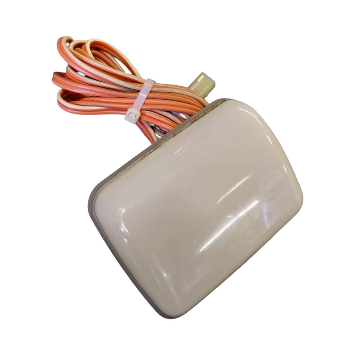 A257 - VS Holden Commodore SEDAN - Interior Centre Light w/ Wiring