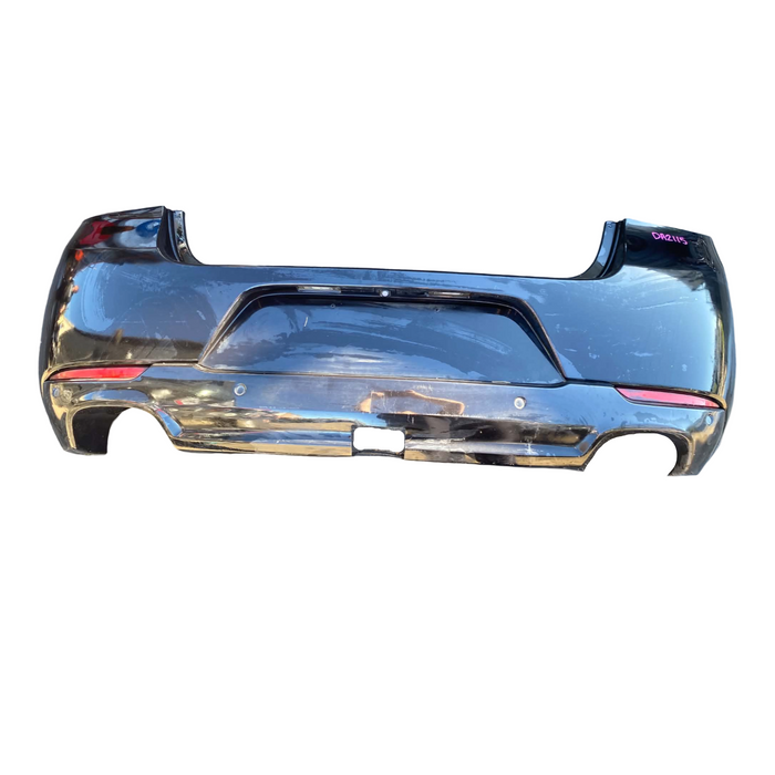Da2115 - VF Holden Calais V Sedan - Rear Bar w/ Reflectors - Phantom Black #790F