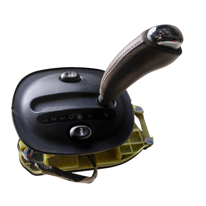 JM011 - VT/VX Holden Commodore - Automatic Gear Shifter w/ Power & Traction Control Buttons