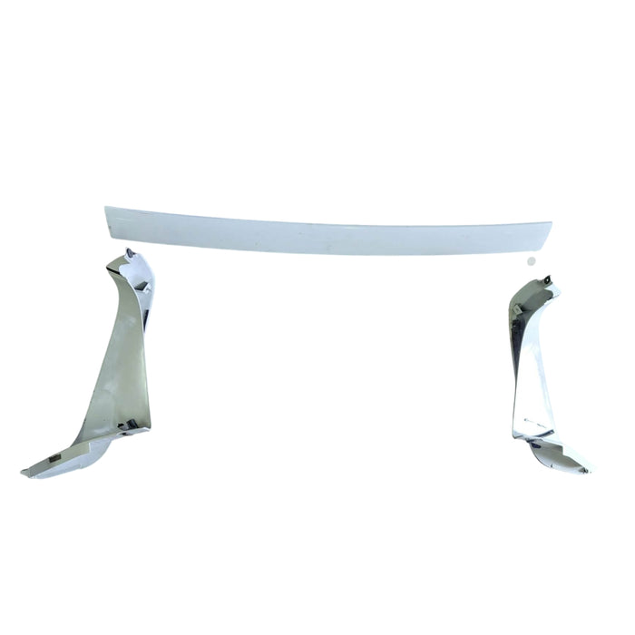 da3-063 VE / VF SS Holden Commodore Utility - Complete Sailplane Herron White #679F