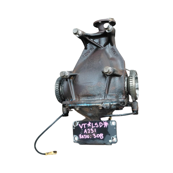 A231 - VT Holden Commodore SEDAN - Differential RATIO: 3:08 (LSD) V6 MANUAL LN3 - VIN: 6h8vtk69hxl463446 - 138, 208kms