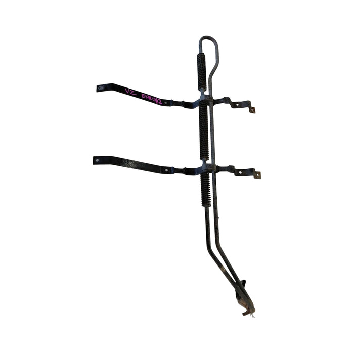 Ex012 - VZ Holden Commodore SV6 Auto - Power Steering Cooling Line