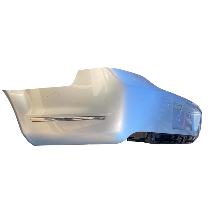 Da2109 - WM / WN Holden Statesman Caprice - Rear Bar w/ Chrome Trim - Nitrate Silver #636R