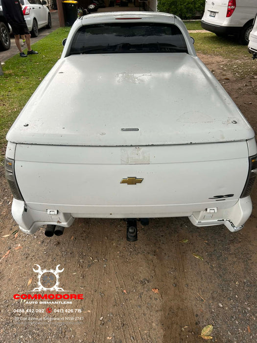 VUSS003 - VU SS HOLDEN COMMODORE UTILITY - Rear Tailgate w/ Badges - HERON WHITE #J073