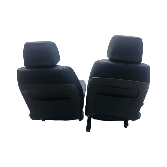 A237 - VE HOLDEN COMMODORE SV6 - Seats FRONT PAIR Black / Grey Cloth