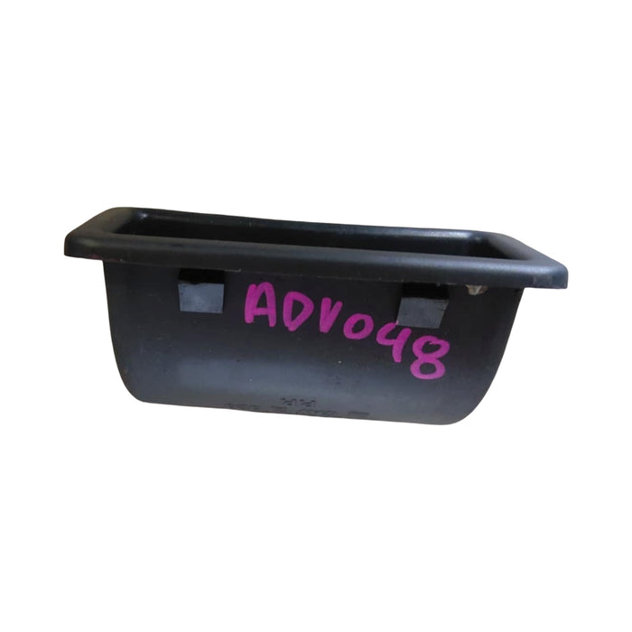 ADV048 - VY / V8 HOLDEN ADVENTRA LS1 - Tailgate Grab / Pull Handle