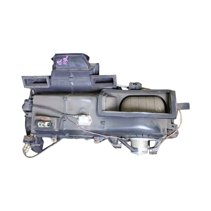 A306 - VR Holden Commodore Sedan V6 AUTO - Heater Box