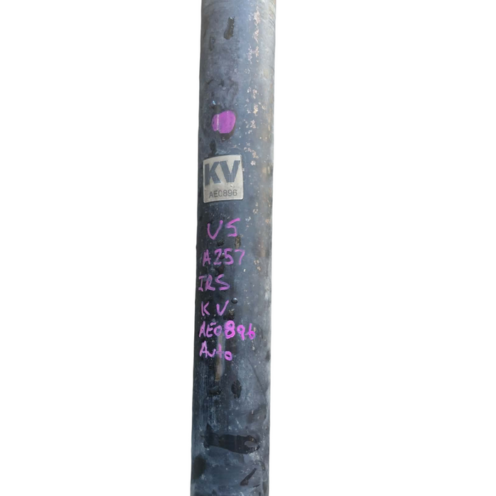 A257 - VS Holden Commodore SEDAN - Tailshaft (IRS) CODE: KV - V6 AUTO