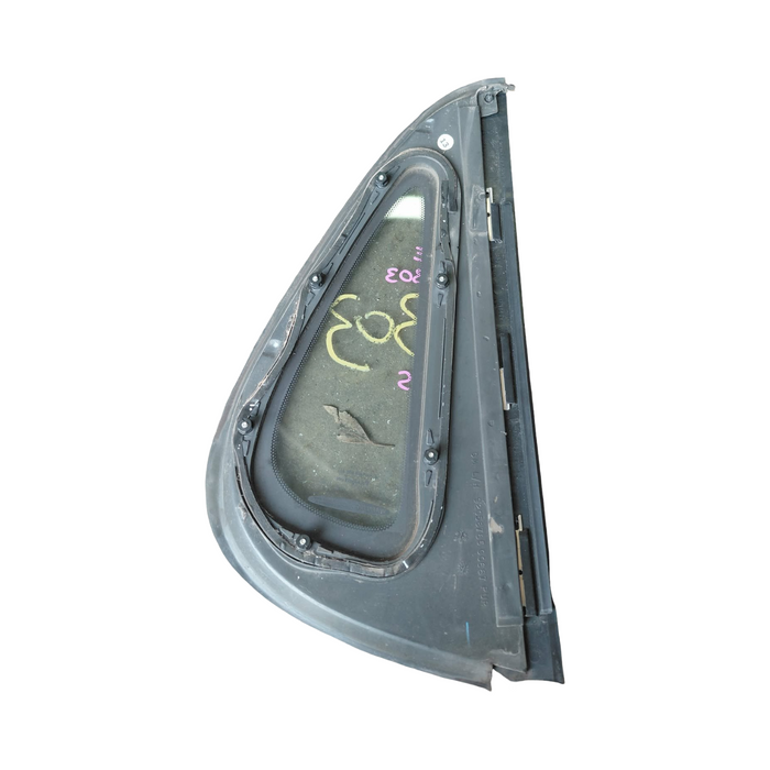 A303 - VY / VZ Holden ONE TONNER Utility - Passenger's Side Quarter Window Glass