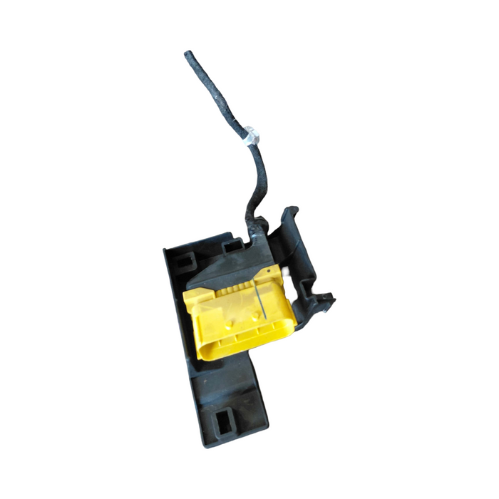 A296 - VF Holden Calais Sedan - Front Seat Plug - Cut from Body Harness