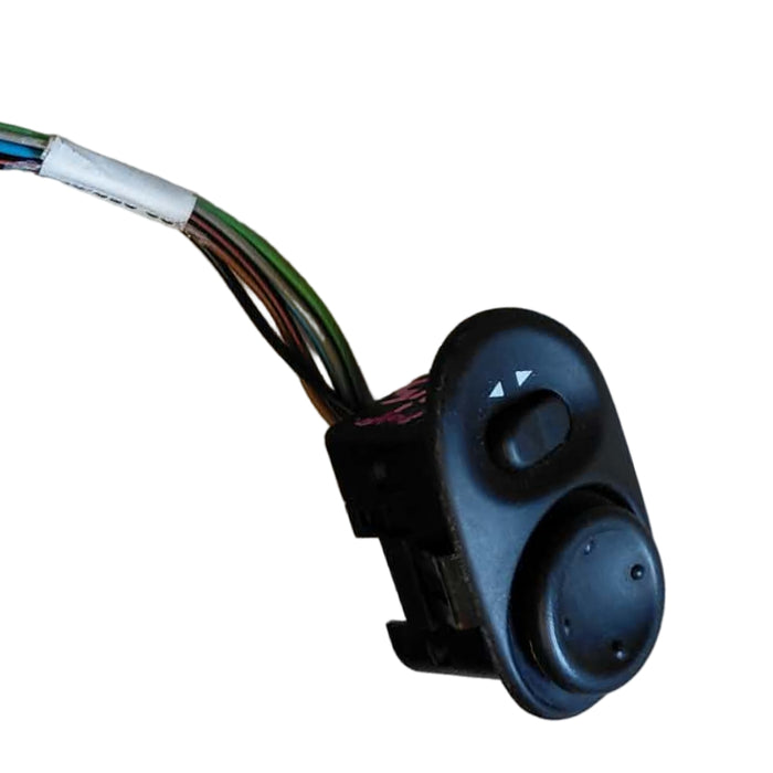 A315 - VT SERIES II Holden Commodore Sedan - Mirror Switch GENUINE