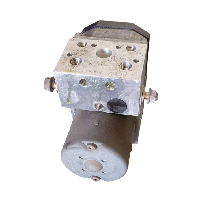 VXSS003 - VX SS Holden Commodore - V8 AUTO ABS Module (BOSCH) P/N: 027004486
