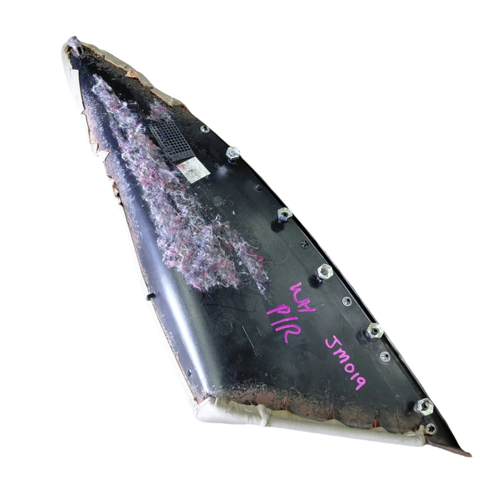JM019 - WH Holden Caprice - Passenger Rear Doorcard Leather Insert