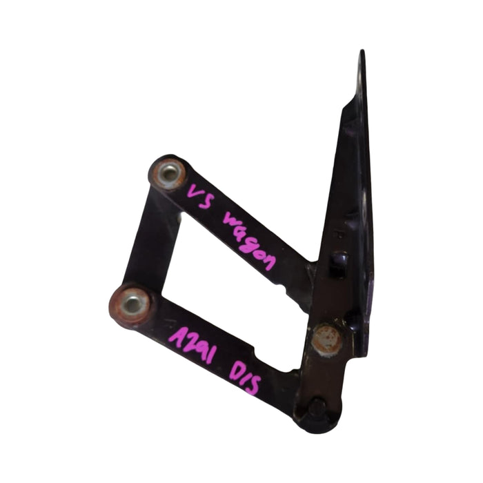 A291 - VS HOLDEN COMMODORE WAGON - Bonnet Hinge - DRIVERS SIDE