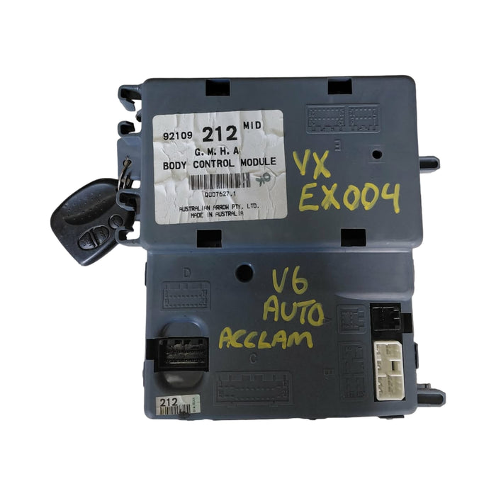 EX004 - VX Holden Commodore (2002) - V6 AUTO LN3 Body Control Module (BCM) w/ Fob - 212 MID