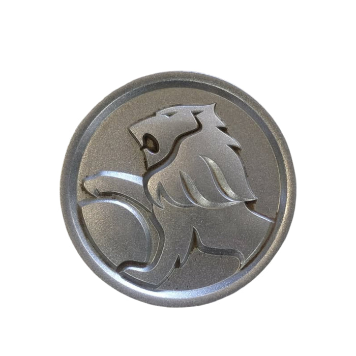 Pic003 - VT / VX Holden Commodore - "LION" Centre Cap Silver