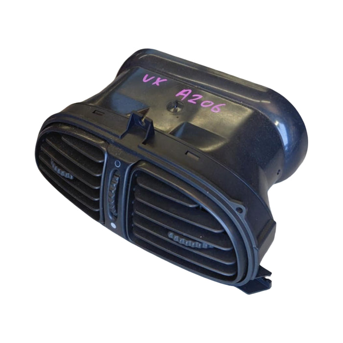 A206 - VX HOLDEN COMMODORE SEDAN - DASH AIR VENTS