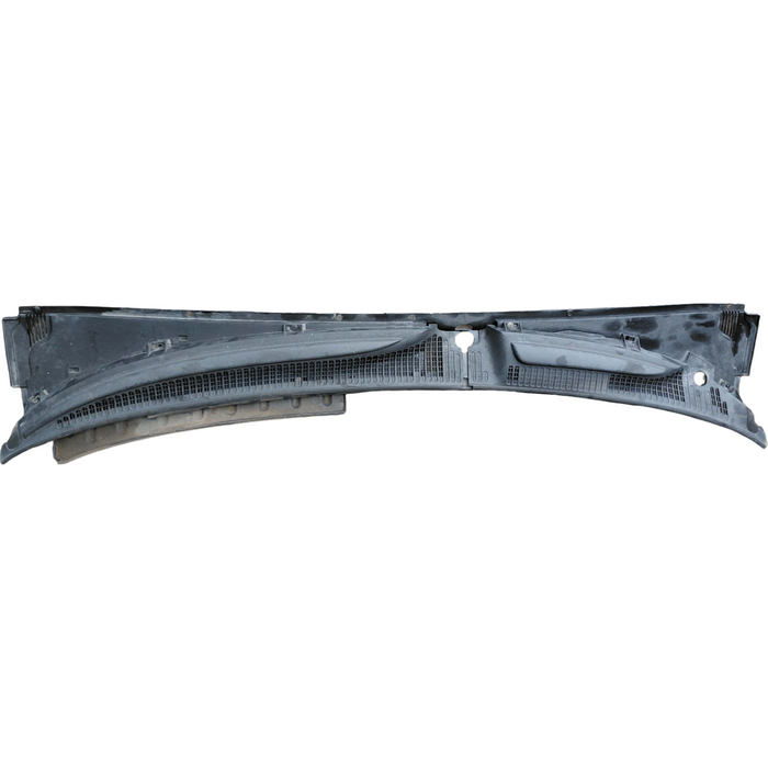 A289 - VX Holden Commodore Acclaim Sedan - Wiper Cowl / Skuttle Tray