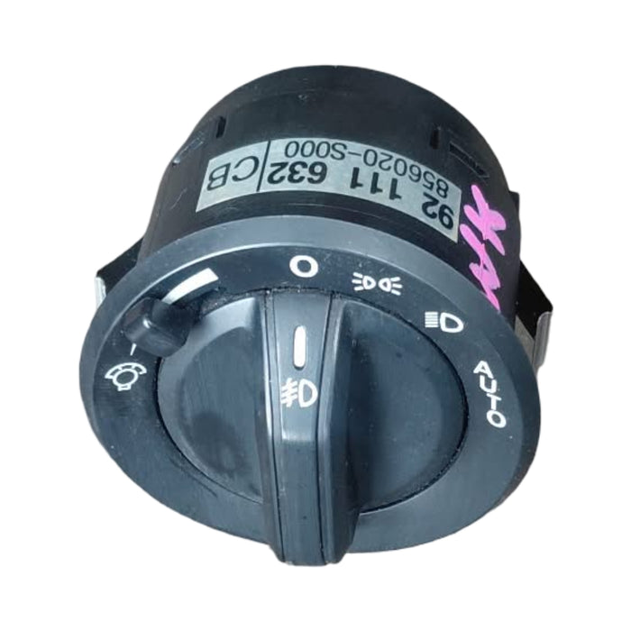 JM016 - WK Holden Statesman - Headlight Pull-Out Switch - BLACK