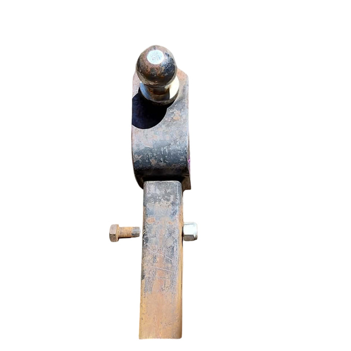 Ex012 - VZ Holden Commodore SV6 - Towbar Gooseneck with Towball