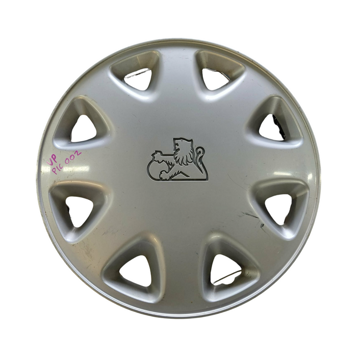 PIC002 - VN/VP Holden Commodore - "LION" Hub Cap Genuine