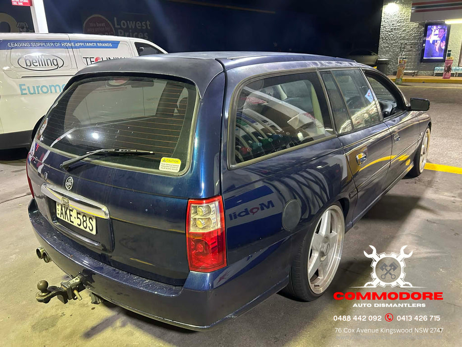 vz001 - VZ Holden Berlina Wagon (Sep 09) - LS1 Engine Harness